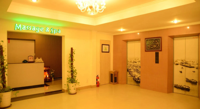Saigontourane Hotel, Prenota Hotel Hotel a Da Nang con colazione, Colazione