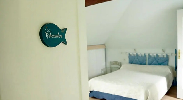 Chambres dHôtes " Le Clos des Colimaçons ", Book Hotel Hotels in Normandy with Parking, Parking