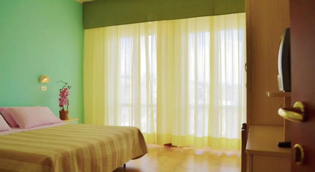 Четырёхместный номер Standard Hotel Solmar