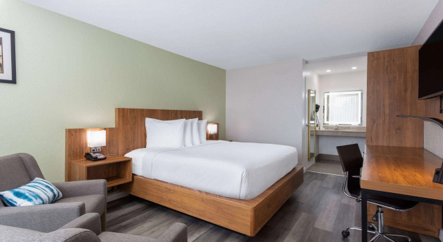 Ramada - Altamonte Springs, Varaa Hotelli Hotellit North Orlando aamiaisella, Aamiainen