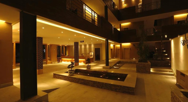 Luoke International Hotel, Boek Hotel Daocheng Sichuan