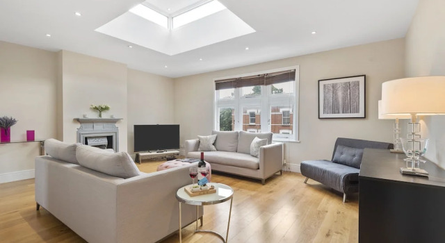 Stylish Chiswick Park Apartment, Забронировать Апартаменты/квартира Апартаменты Лондона, рядом с Ганнерсбери, Апартаменты/квартира