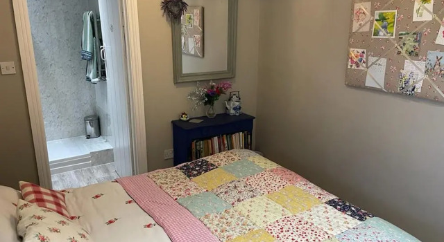 Captivating 1-bed Cottage in Ross-on-wye, Varaa Lomakoti Mökit kohteessa Merseyside, Mökki