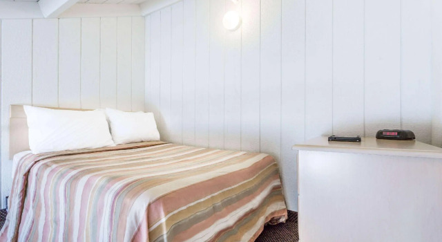 Двухместный номер Travelodge by Wyndham Fairfield/Napa Valley