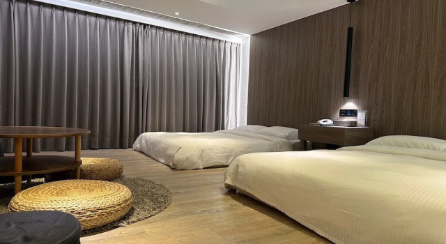 Четырёхместный семейный номер Standard JBG Hotspring Resort Hotel