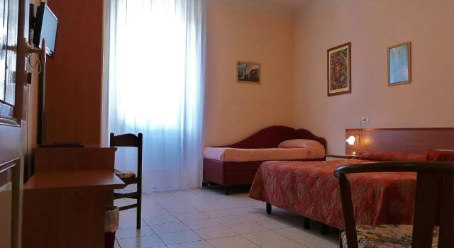 Трёхместный номер Standard Hotel Roma