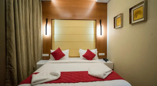 Двухместный номер Deluxe JK HOTELS