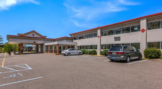 Ramada Hazleton, Book Hotel Hazleton The Poconos