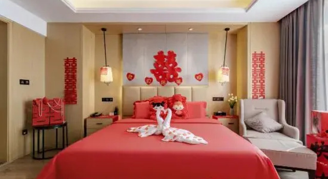Люкс Deluxe Weishi Jinxiu Hotel