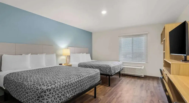 Четырёхместный люкс WoodSpring Suites Centennial - Denver Tech Center