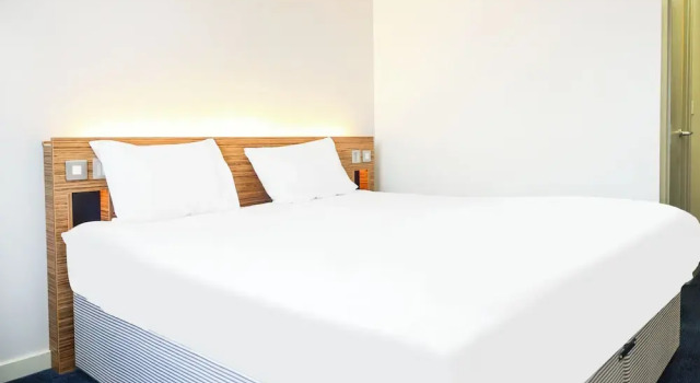 Двухместный номер Standard GO2 Lancaster Centre Hotel by OYO