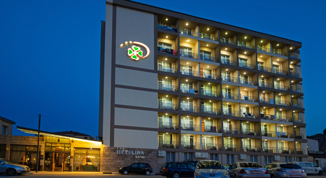 Detelina Hotel, Забронировать Отель Отели Золотых Песков 3 звезды, рядом с Поле для мини-гольфа, 3*