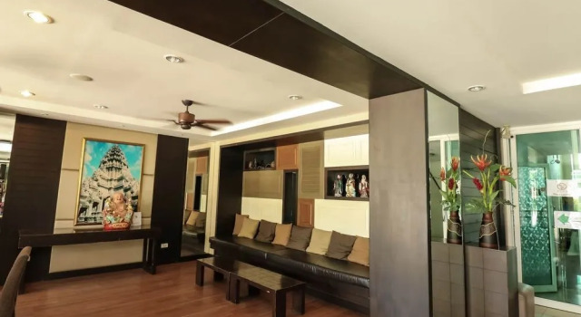曼谷翁聿30号车站奈达酒店(Nida Rooms on Nut 30 Terminal)