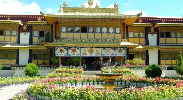 Lavande Hotels Potala Palace Najin Road