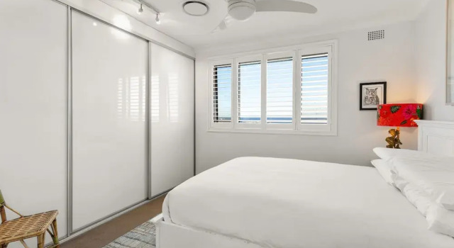 Апартаменты Pristine 2-bed With Expansive Beach Views