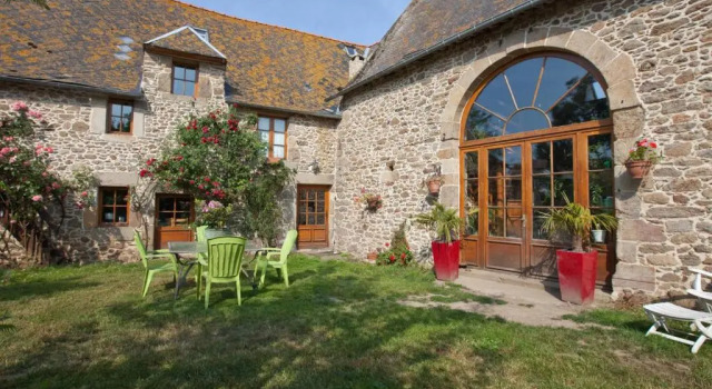 Номер Standard Chambres dHôtes du Manoir du Haut Salmon