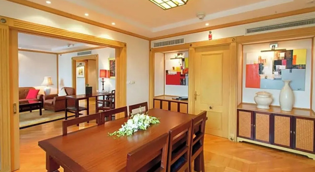 Люкс Presidential Hilton Hanoi Opera