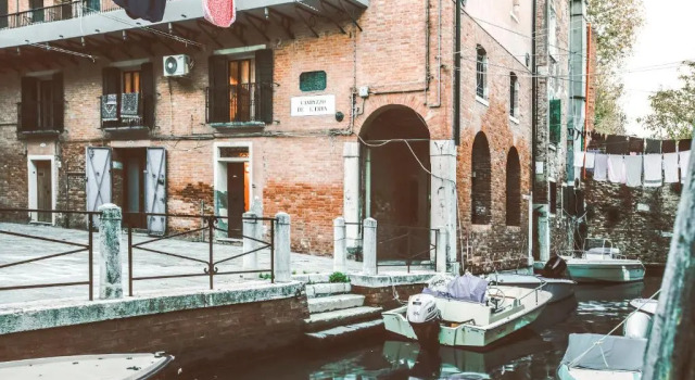 Апартаменты Industrial Loft Venice R&R