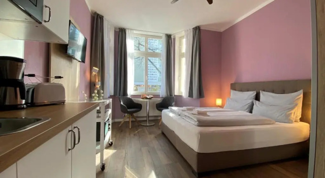 Студия Amaroo - Rooms & Apartments "Charlotte"