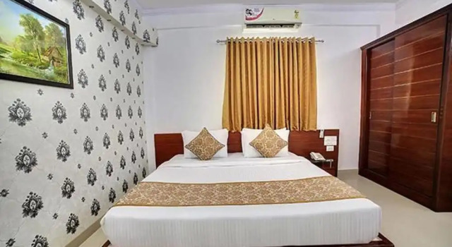 Номер Deluxe FabHotel Prime Liverpool Blue
