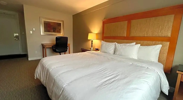 Люкс Anavada Inn & Suites - Prince George