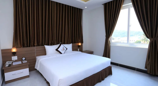 Номер Luxury Phung Hung Boutique Hotel