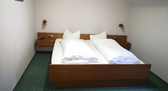 Hotel Paulushof, Rezervați Hotel Hoteluri în Eifel cu piscină, Piscină