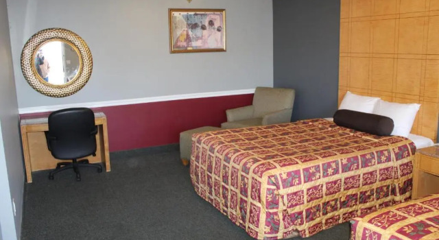 Четырёхместный номер Standard Liberty Inn Absecon Atlantic City