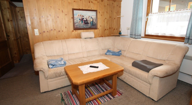 Vintage Apartment in Stuhlfelden With Balcony, Réserver Appartement Stuhlfelden Pinzgau