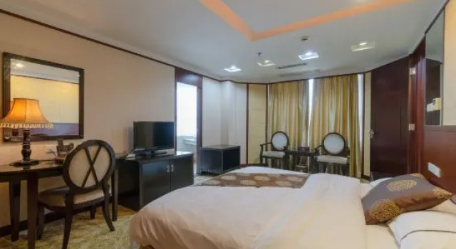 Люкс Business с 2 комнатами Kaiping Hotel