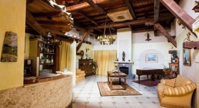 Villa Valente, Rezervovat Vila Hotely v Lazio s parkováním, Parkování