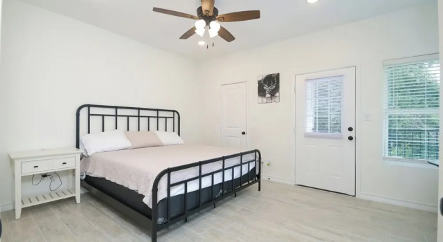 Private Townhouse: Close to Everything, Rezerwuj Hotel San Antonio Bexar County
