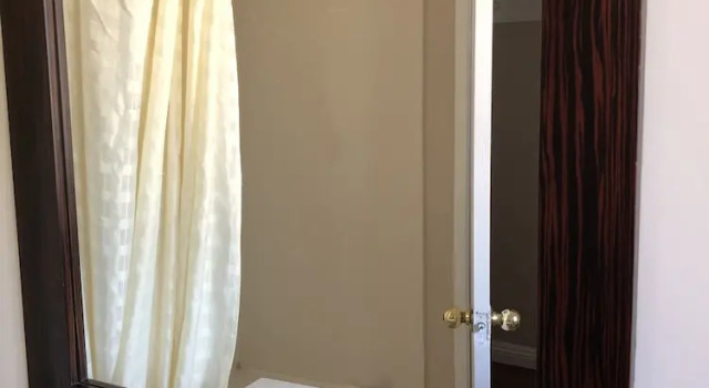 Одноместный номер Standard c 1 комнатой American Inn