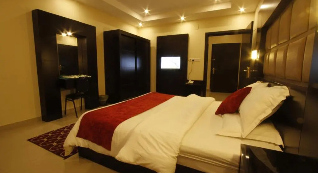 Номер Deluxe Manazel Al Hamra Apartment 2