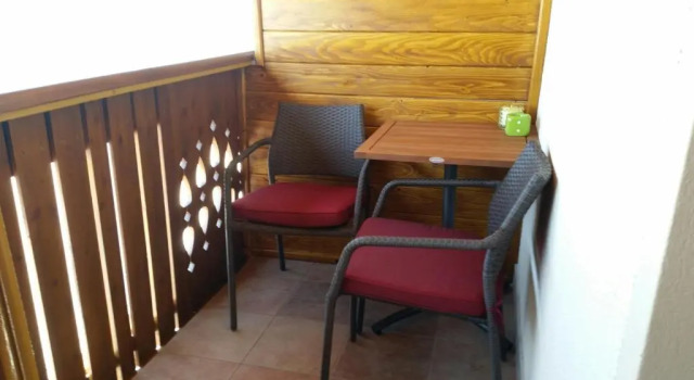 Трёхместный номер Standard с балконом Guest house Pr Ambružarju & Apartments
