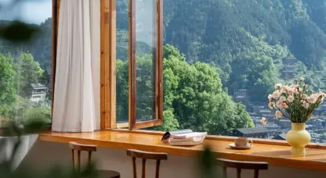 Mountain Live Inn (Xijiang Qianhu Miao Village Store), Забронировать Отель Бизнес-отели Xijiang, 4* 5*