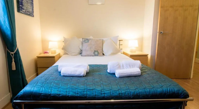 241 Fabulous three bedroom apartment on the second floor with parking