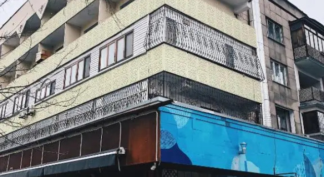 Downtown Modern Studio, Boek Hotel Alma-Ata Kazachstan, in de buurt van Abay Metro Station
