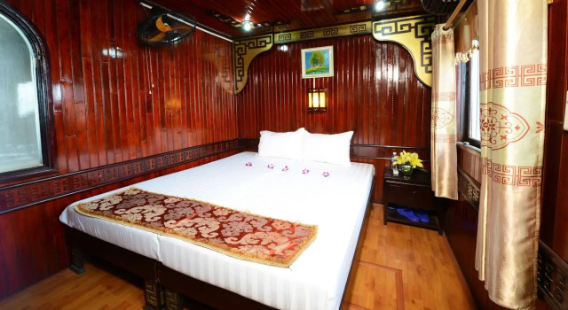 Imperial Legend Cruise Halong, Забронировать Отель Отели Халонг с парковкой, Парковка