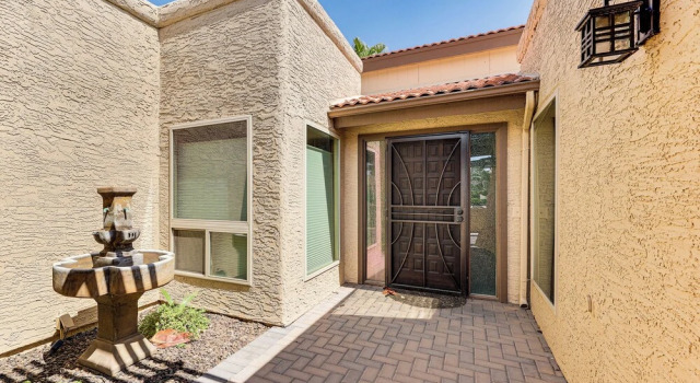 Golf, Swim & Grill: Snowbirds Escape in Sun Lakes, Book Feriehus Phoenix 