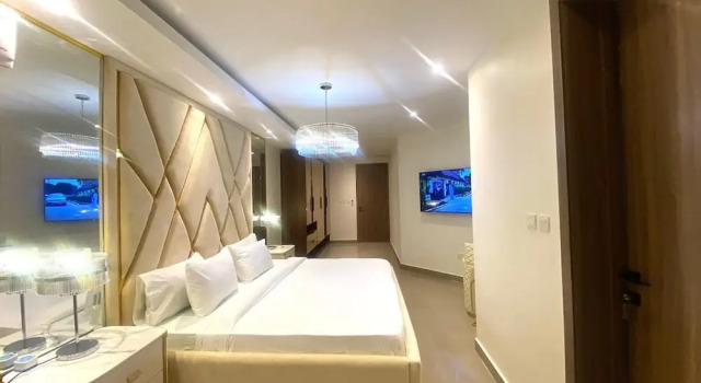 Beautiful 2 bed Flat in Much Sought After Estate, Prenota Appartamento Hotel a Eti-Osa con parcheggio, Parcheggio
