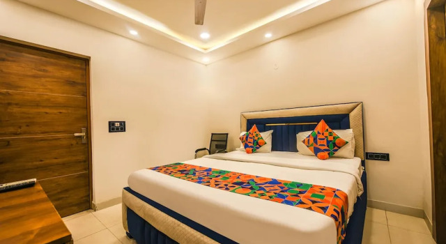 Номер Deluxe Fabhotel The Grand Velvet