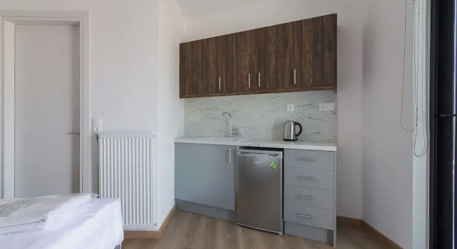 Студия Superior с балконом и с видом на город Leochares Lifestyle Apartments - Self check-in