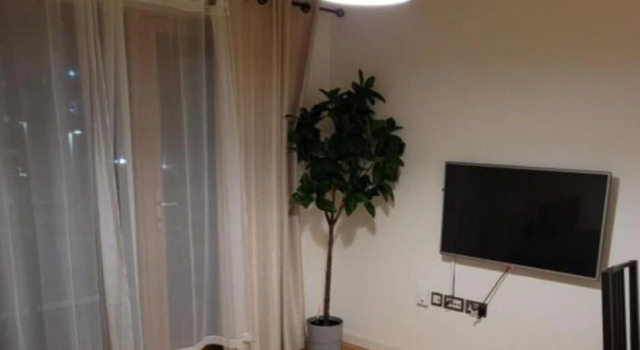Beautiful 1-bed Apartment in London, Varaa Huoneisto Asunnot kohteessa Merseyside, Huoneisto