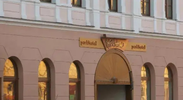 Parkhotel Centrum, Buchen Sie Hotel Spišská Nová Ves Zips