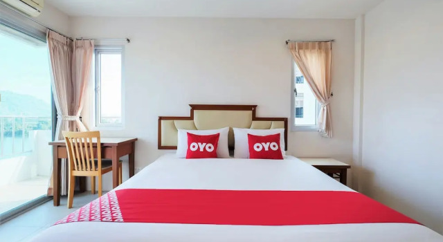 OYO 605 Lake View Phuket Place