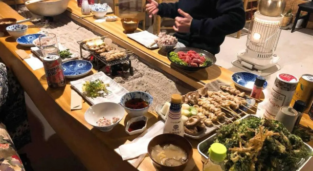 ゲストハウス+カフェわ　１日１組限定！ 築１００年の農家の古民家で宿泊体験、薪でお風呂沸かせます。焚き火もできます。, Rezervasyon Otel Izunokuni 