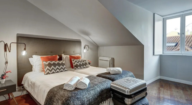 Апартаменты Superior Canaan Lifestyle Apartments Lisbon Combro 77 by Get Your Stay