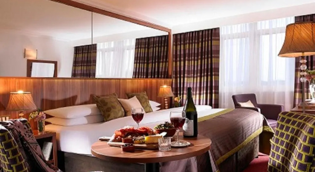 Номер Standard Dublin Skylon Hotel
