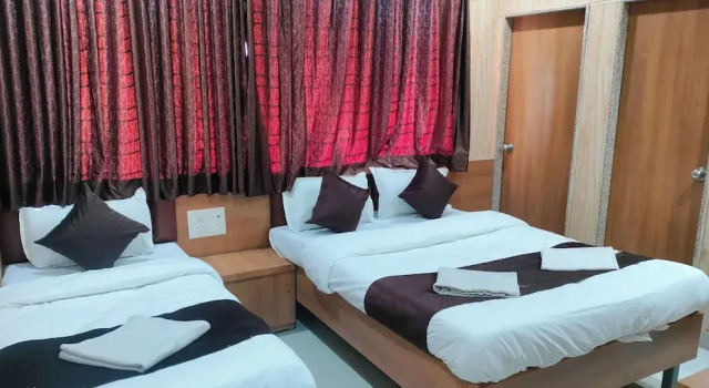 Номер Standard Hotel Midtown Inn
